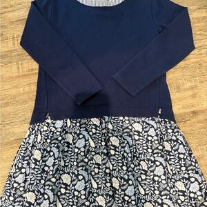 Girls vineyard vines dress with shell details and striped collar Size M (10-12)